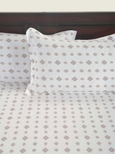 Eakstar | Queen Bedsheet | White